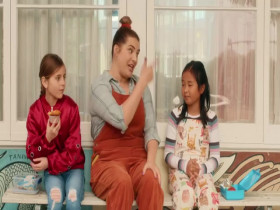 Mean Mums S03E02 480p x264-mSD EZTV