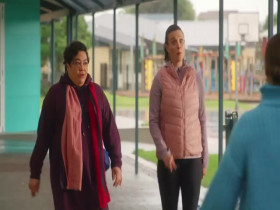 Mean Mums S03E05 480p x264-mSD EZTV