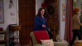 Mike and Molly S06E05 HDTV x264-LOL EZTV
