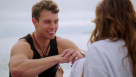 MILF Manor S02E03 Shes All MILF 1080p AMZN WEB-DL DDP2 0 H 264-Kitsune EZTV