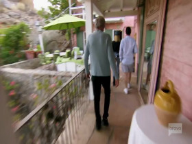 Million Dollar Listing Los Angeles S13E05 The House That Thighmaster Built 480p x264-mSD EZTV