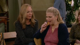 Mom S08E08 720p HDTV x264-SYNCOPY EZTV