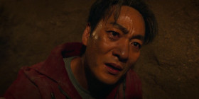 Money Heist Korea Joint Economic Area S01 COMPLETE DUBBED 1080p WEBRip x265 EZTV