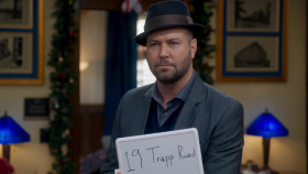 Mr Mayor S02E00 Mr Mayors Magical L A Christmas 1080p WEB H264-MUXED EZTV