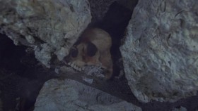Mummies Unwrapped S01E01 Mayan Mass Grave Mystery WEB H264-EQUATION EZTV