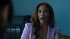 Murder in a Small Town 2024 S01E06 The Madness Method 1080p AMZN WEB-DL DDP5 1 H 264-FLUX EZTV