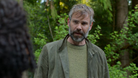 Murder in a Small Town 2024 S01E08 Sleep While I Sing 1080p AMZN WEB-DL DDP5 1 H 264-NTb EZTV