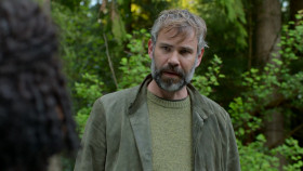 Murder in a Small Town 2024 S01E08 Sleep While I Sing 720p AMZN WEB-DL DDP5 1 H 264-NTb EZTV