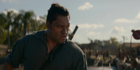 Nautilus S01E03 What Lies Beneath 1080p AMZN WEB-DL DD 5 1 H 264-playWEB EZTV