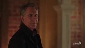 NCIS New Orleans S07E14 720p HDTV x264-SYNCOPY EZTV