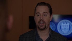 NCIS S16E05 Fragments 1080p AMZN WEB-DL DDP5 1 H 264-NTb EZTV