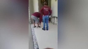 Neighborhood Wars S02E04 XviD-AFG EZTV