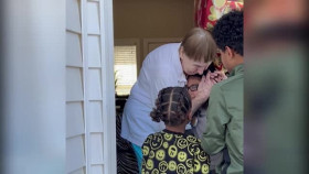 Neighborhood Wars S05E07 XviD-AFG EZTV