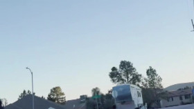 Neighborhood Wars S06E01 1080p WEB h264-EDITH EZTV