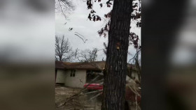 Neighborhood Wars S06E22 1080p WEB h264-EDITH EZTV