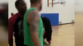 Neighborhood Wars S06E24 XviD-AFG EZTV