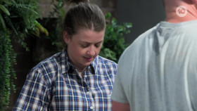 Neighbours S40E112 Episode 9075 2024-07-11 Thu 720p WEB-DL H 264-bill EZTV