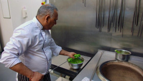 Nevens Coastal Food Trails S01E01 1080p WEB H264-CBFM EZTV