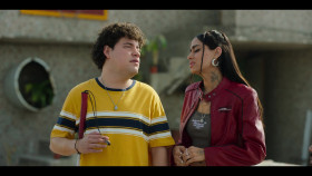 Nothing to See Here S02E01 1080p WEB h264-EDITH EZTV