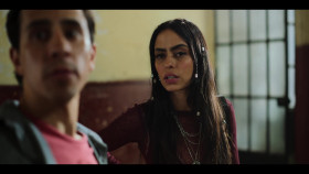 Nothing to See Here S02E02 1080p WEB h264-EDITH EZTV