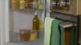 Off Duty Chef Bringing It Home S01E06 1080p WEB H264-CBFM EZTV