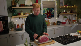 Off Duty Chef Bringing It Home S03E00 Christmas Special 1080p WEB H264-CBFM EZTV