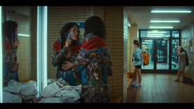 Oh Hell S01E03 720p HEVC x265-MeGusta EZTV