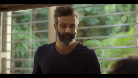 Only For Love S01 PORTUGUESE 1080p NF WEBRip DDP5 1 Atmos x264-SMURF EZTV