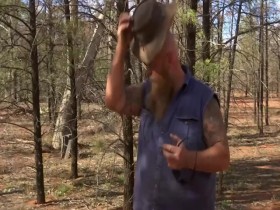 Outback Opal Hunters S03E02 480p x264-mSD EZTV