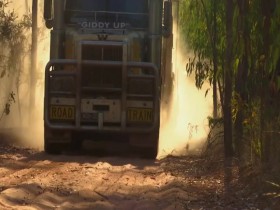 Outback Truckers S07E02 480p x264-mSD EZTV