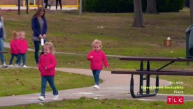 Outdaughtered S05E01 Young Wild and Three 720p HDTV x264-CRiMSON EZTV