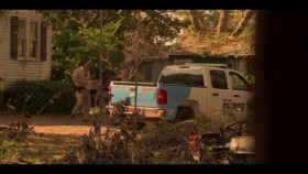 Outer Banks S01E10 iNTERNAL 720p WEB x264-GHOSTS EZTV