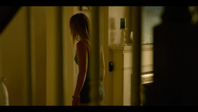 Outer Banks S03E07 1080p WEB H264-CAKES EZTV