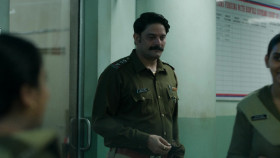 Paatal Lok S02E05 Off Balance 1080p AMZN WEB-DL DD 5 1 H 264-playWEB EZTV