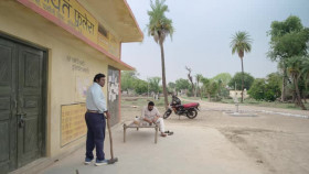 Panchayat S03E01 XviD-AFG EZTV