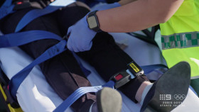 Paramedics S05E03 1080p HDTV H264-CBFM EZTV