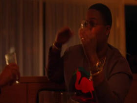 PAUSE with Sam Jay S01E02 480p x264-mSD EZTV