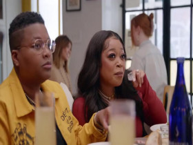 PAUSE with Sam Jay S02E01 480p x264-mSD EZTV