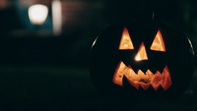 People Magazine Presents Crimes of the 90s S01E03 1080p HEVC x265-MeGusta EZTV