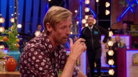 Peter Crouch Save Our Summer S01E07 HDTV x264-LiNKLE EZTV