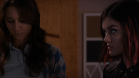 Pretty Little Liars S06E01 1080p WEB h264-NOMA EZTV