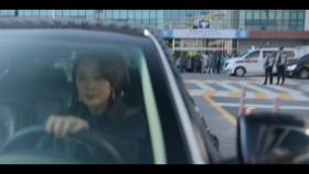 Queenmaker S01E06 1080p WEB h264-EDITH EZTV