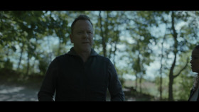 Rabbit Hole S01E05 Tom 1080p AMZN WEBRip DDP5 1 x264-NTb EZTV