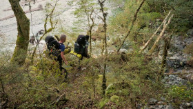 Race to Survive S02E01 1080p WEB h264-EDITH EZTV