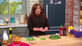 Rachael Ray 2019 04 01 The 30 Minute Meals is Back 720p HDTV x264-W4F EZTV