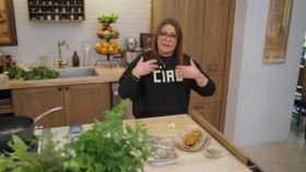 Rachael Ray In Tuscany S01E16 720p WEB H264-SKYFiRE EZTV