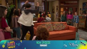 Ravens Home S04E08 Diffrent Strikes XviD-AFG EZTV