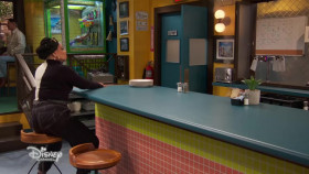 Ravens Home S05E03 Escape Pal-Catraz 720p HDTV x264-CRiMSON EZTV