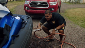 Rescue HI-Surf S01E08 1080p HEVC x265-MeGusta EZTV