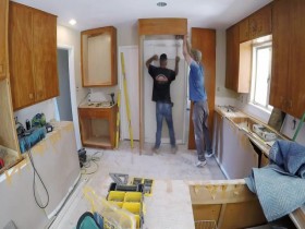 Restored S06E04 1955 Mid-Century Ranch 480p x264-mSD EZTV